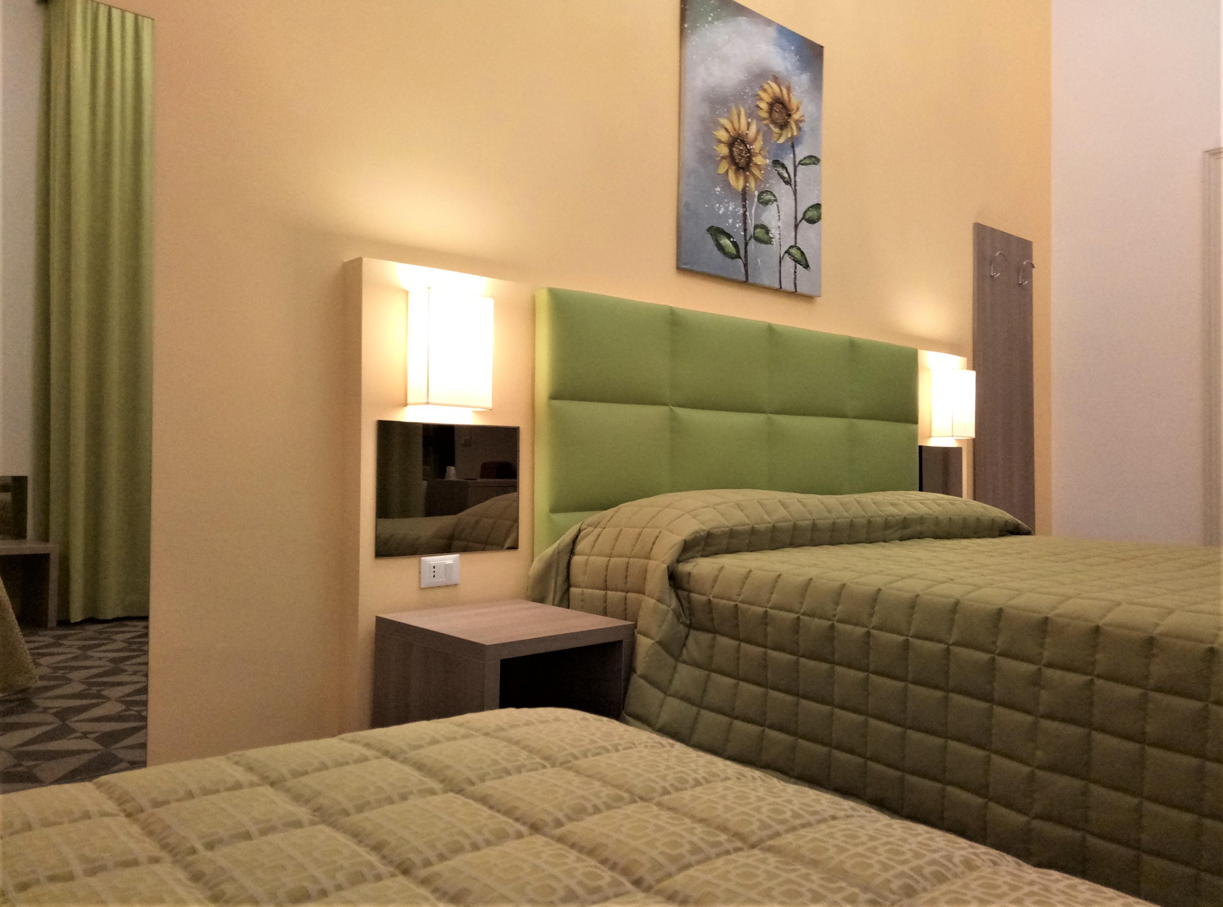Moonlight Hotel&Suites CTA Exterior foto